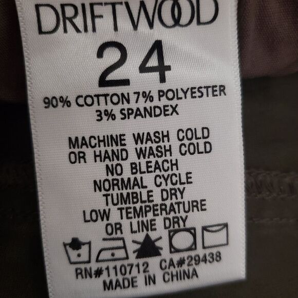 Driftwood Jackie Size 24 NWT Green Camo Aztec Embroidered Skinny Jeans Pants - Picture 13 of 15